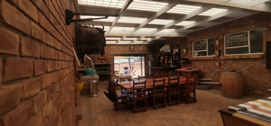 5 Bedroom Property for Sale in Jordaan Park Gauteng