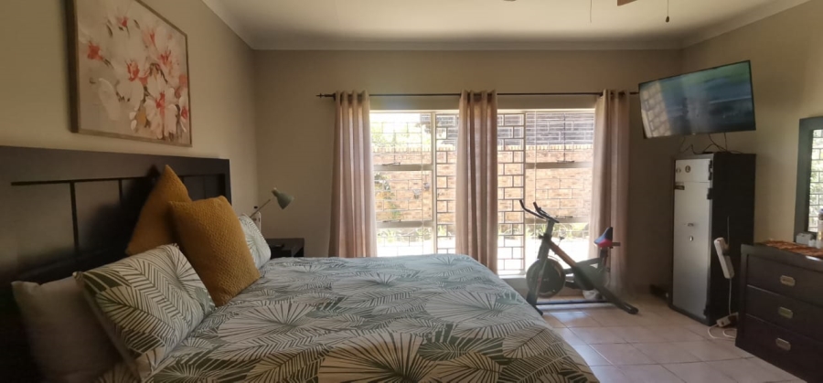 5 Bedroom Property for Sale in Jordaan Park Gauteng
