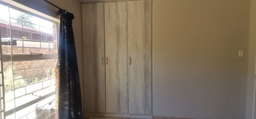 5 Bedroom Property for Sale in Jordaan Park Gauteng