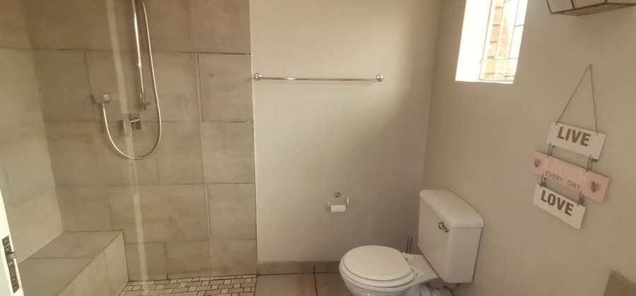 5 Bedroom Property for Sale in Jordaan Park Gauteng