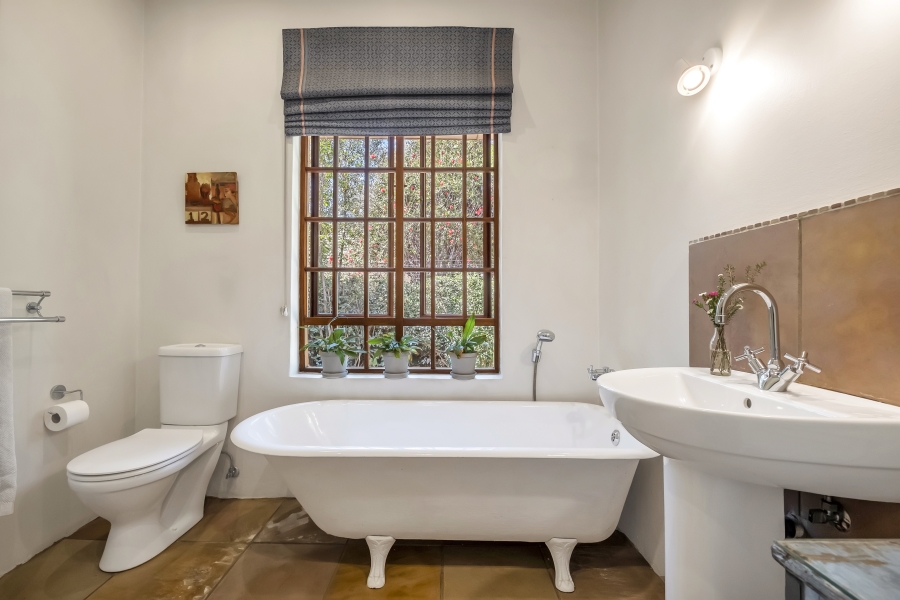 3 Bedroom Property for Sale in Emmarentia Gauteng