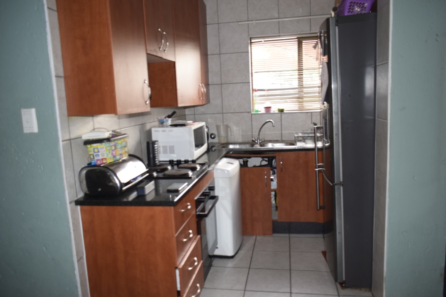 2 Bedroom Property for Sale in Helderwyk Gauteng