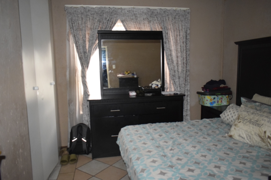 2 Bedroom Property for Sale in Helderwyk Gauteng