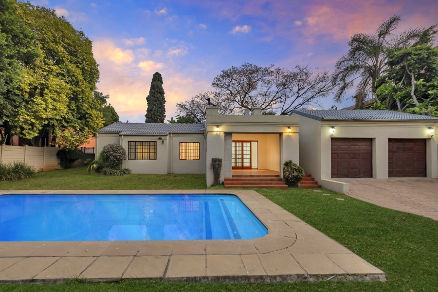 4 Bedroom Property for Sale in Wendywood Gauteng