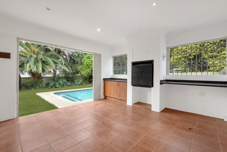 4 Bedroom Property for Sale in Wendywood Gauteng