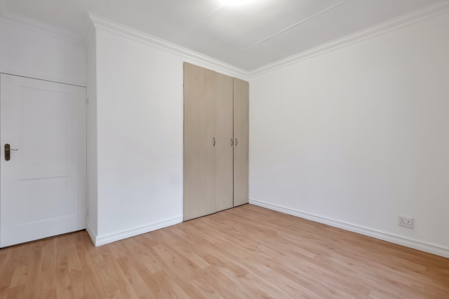 4 Bedroom Property for Sale in Wendywood Gauteng
