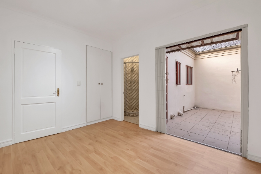 4 Bedroom Property for Sale in Wendywood Gauteng