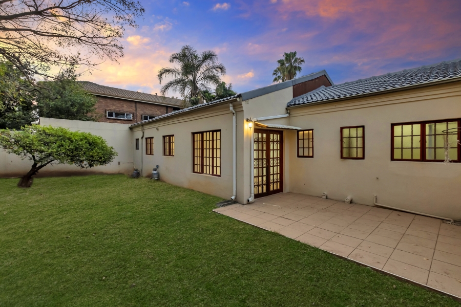 4 Bedroom Property for Sale in Wendywood Gauteng