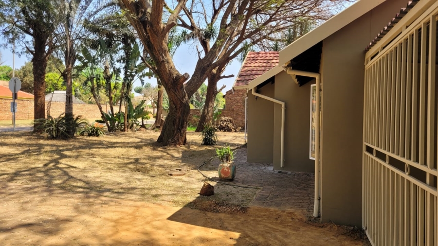 4 Bedroom Property for Sale in The Orchards Gauteng