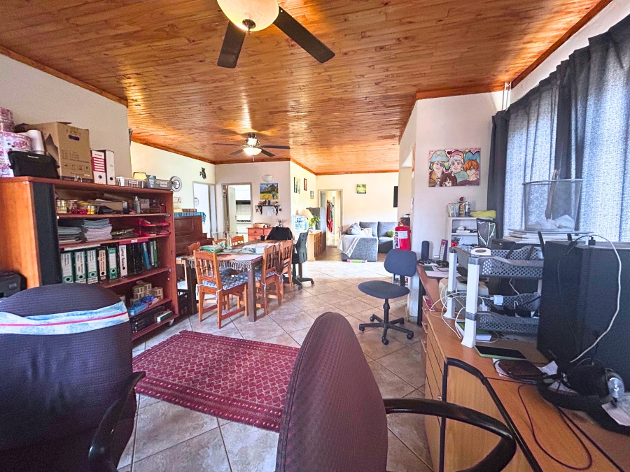 6 Bedroom Property for Sale in Gerardsville Gauteng