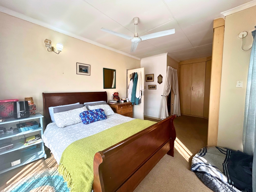 6 Bedroom Property for Sale in Gerardsville Gauteng