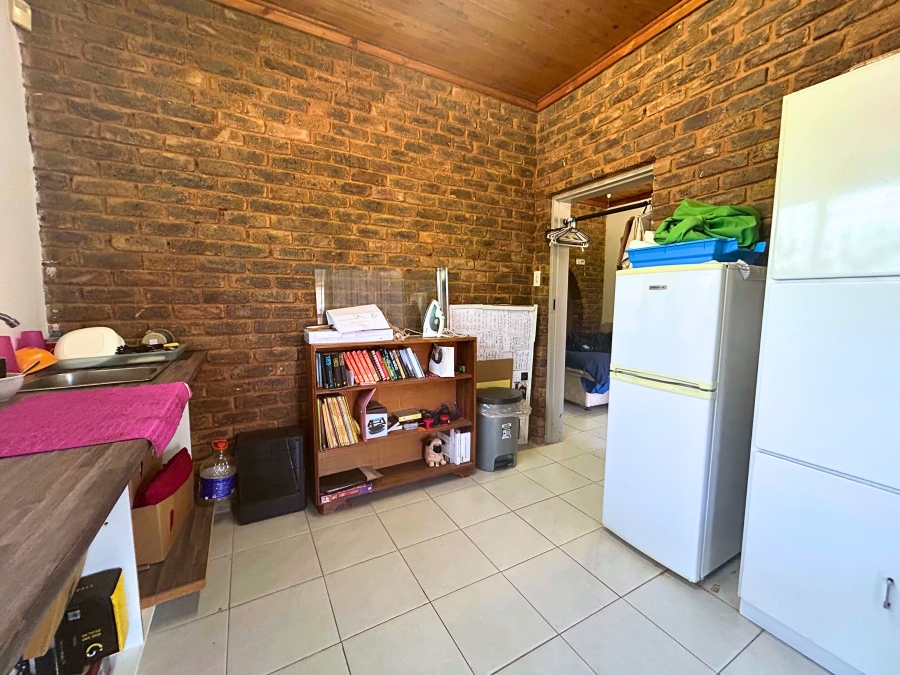 6 Bedroom Property for Sale in Gerardsville Gauteng