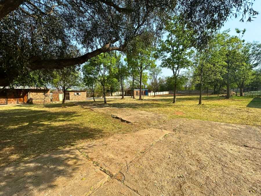 6 Bedroom Property for Sale in Gerardsville Gauteng