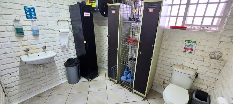 6 Bedroom Property for Sale in Gerardsville Gauteng