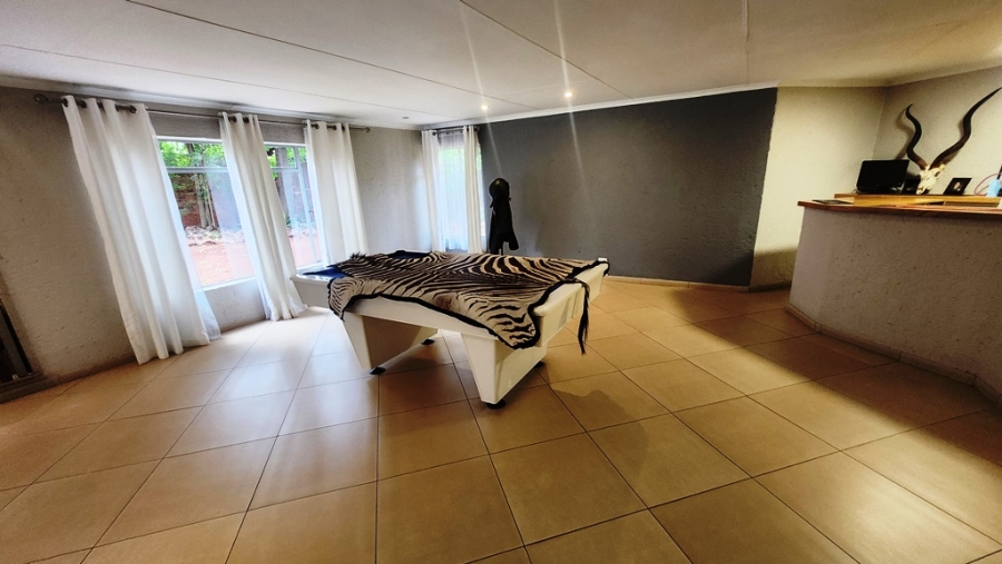 4 Bedroom Property for Sale in Eldoraigne Gauteng