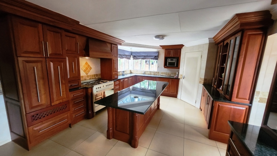 4 Bedroom Property for Sale in Eldoraigne Gauteng