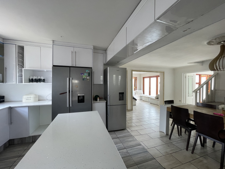 5 Bedroom Property for Sale in Buccleuch Gauteng