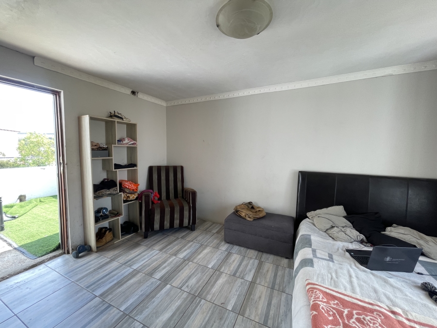 5 Bedroom Property for Sale in Buccleuch Gauteng