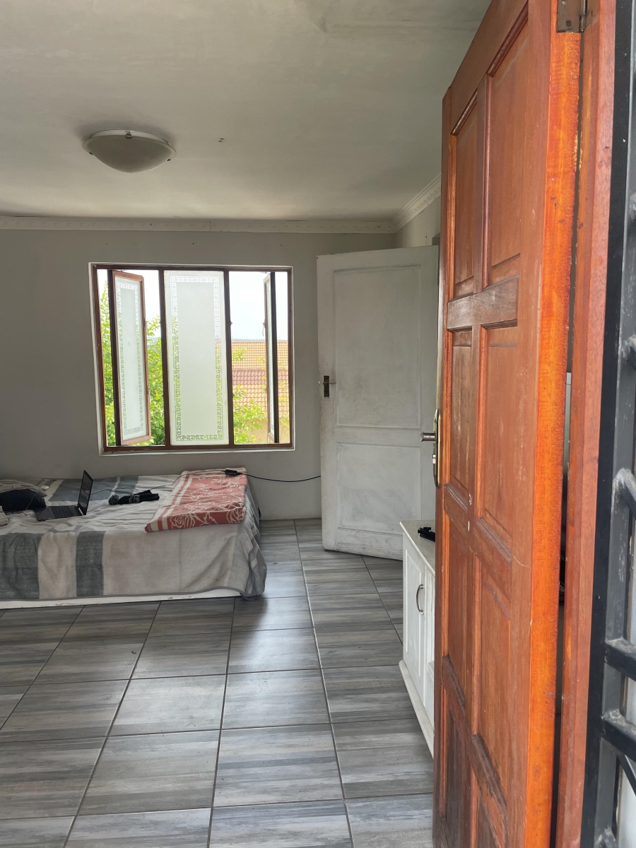 5 Bedroom Property for Sale in Buccleuch Gauteng