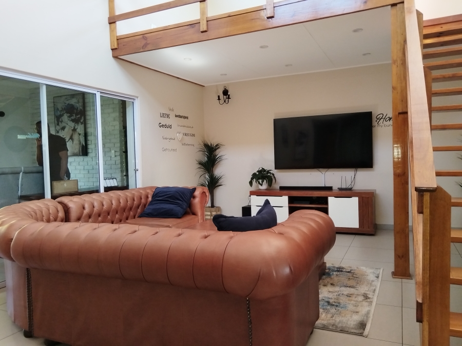 6 Bedroom Property for Sale in Vanderbijlpark SE 2 Gauteng