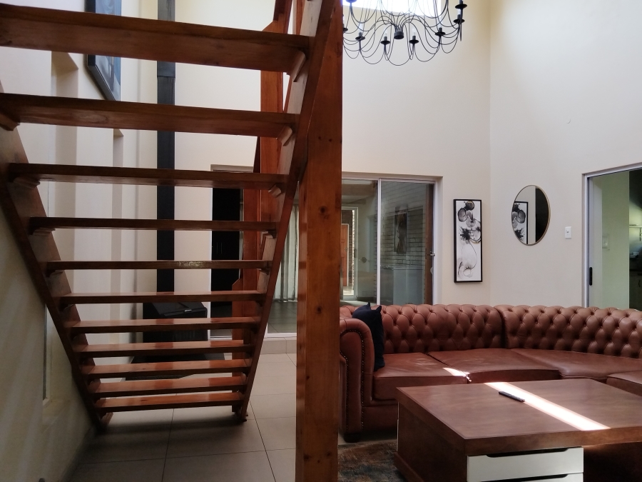 6 Bedroom Property for Sale in Vanderbijlpark SE 2 Gauteng