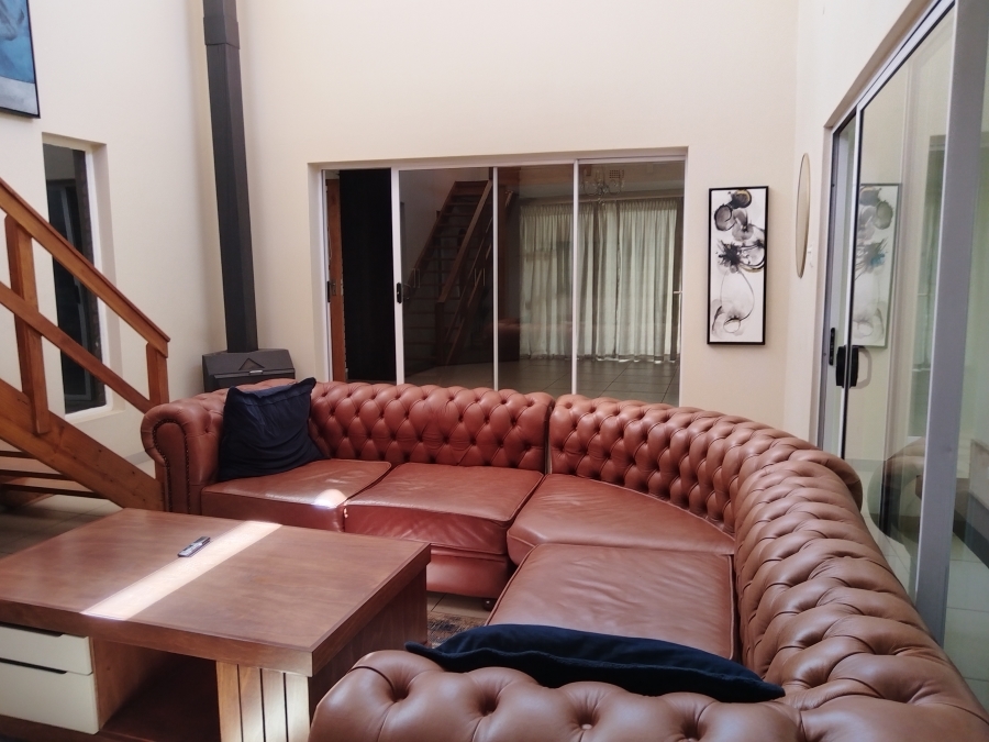 6 Bedroom Property for Sale in Vanderbijlpark SE 2 Gauteng