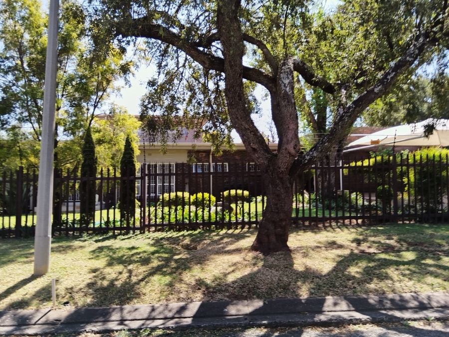 6 Bedroom Property for Sale in Vanderbijlpark SE 2 Gauteng