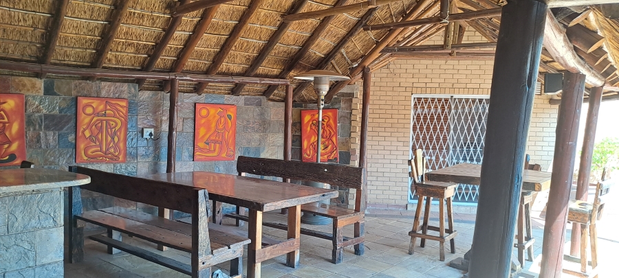 4 Bedroom Property for Sale in Kenleaf Gauteng