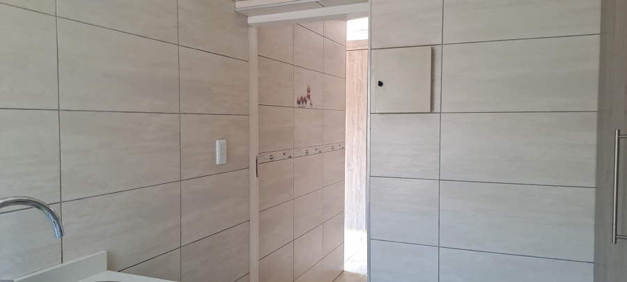 4 Bedroom Property for Sale in Kenleaf Gauteng