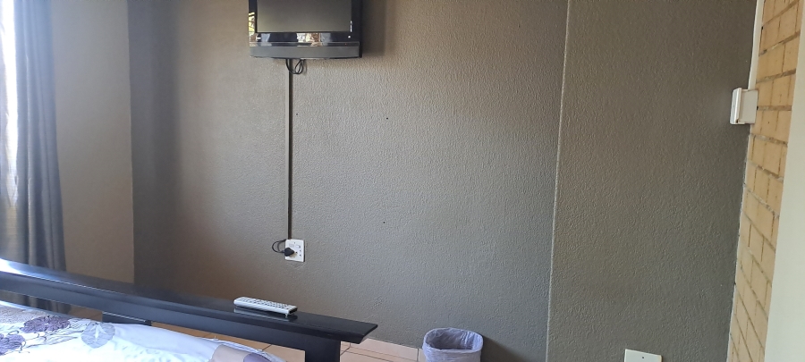 4 Bedroom Property for Sale in Kenleaf Gauteng