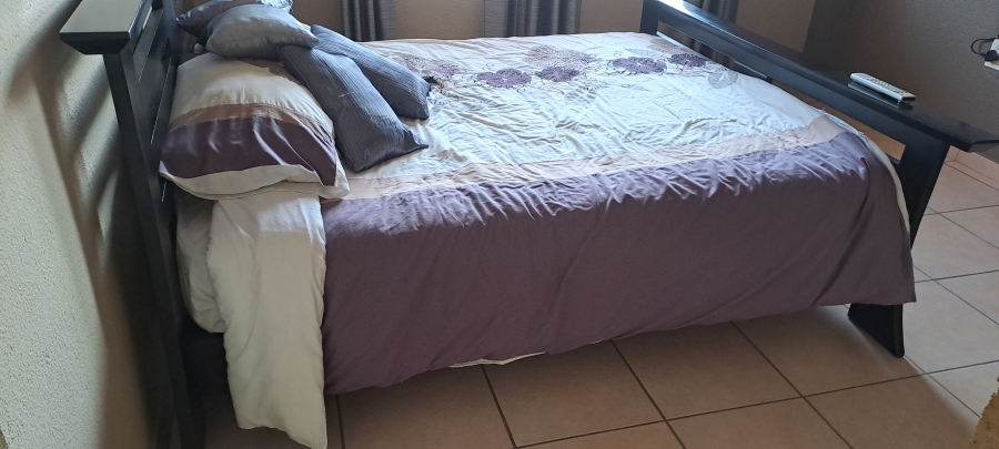 4 Bedroom Property for Sale in Kenleaf Gauteng