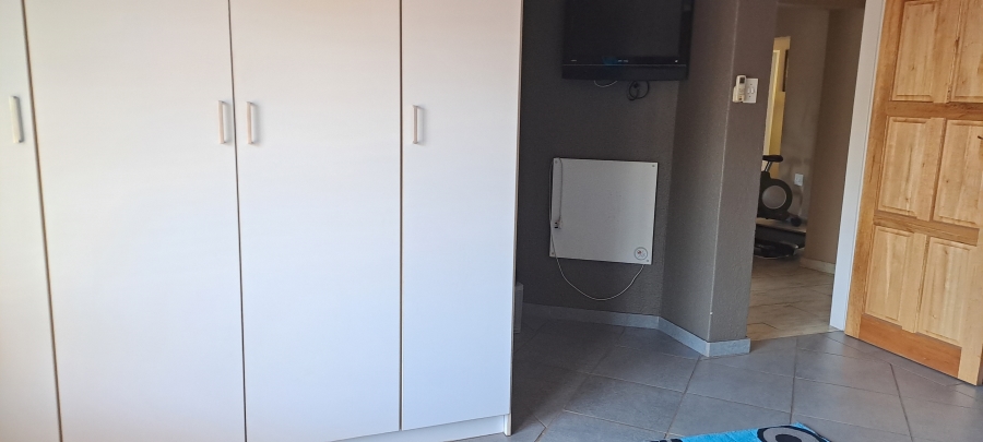 4 Bedroom Property for Sale in Kenleaf Gauteng