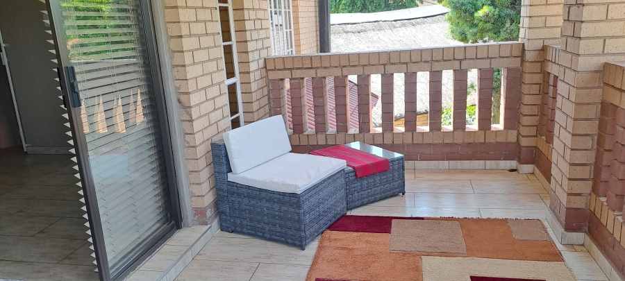4 Bedroom Property for Sale in Kenleaf Gauteng