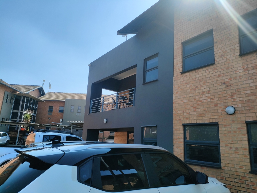 Commercial Property for Sale in Silver Lakes Gauteng