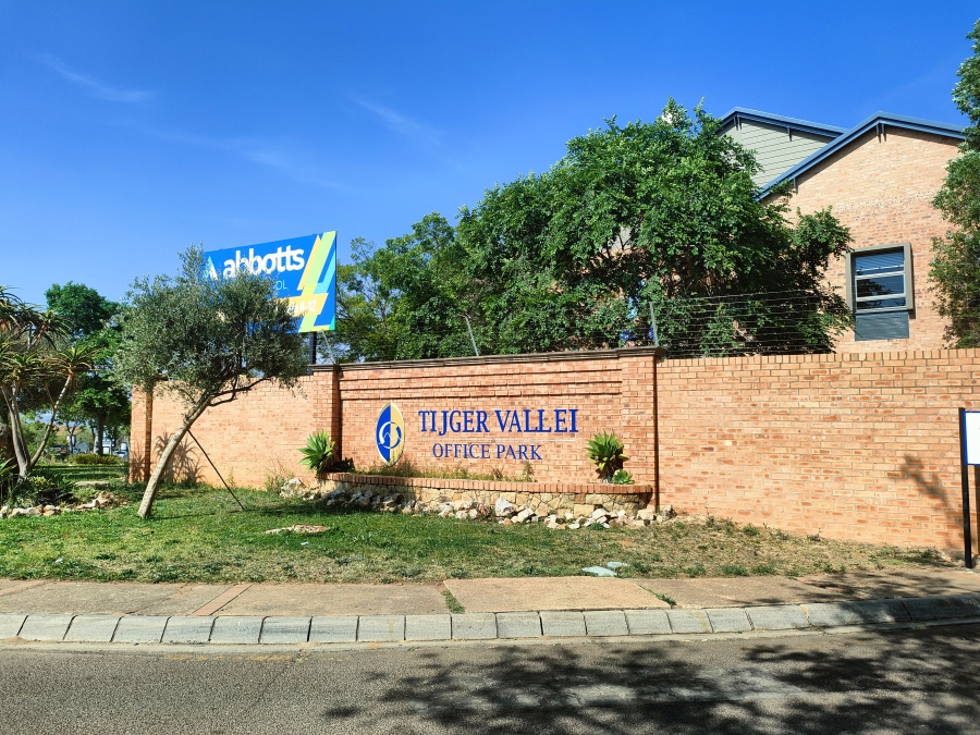 Commercial Property for Sale in Silver Lakes Gauteng