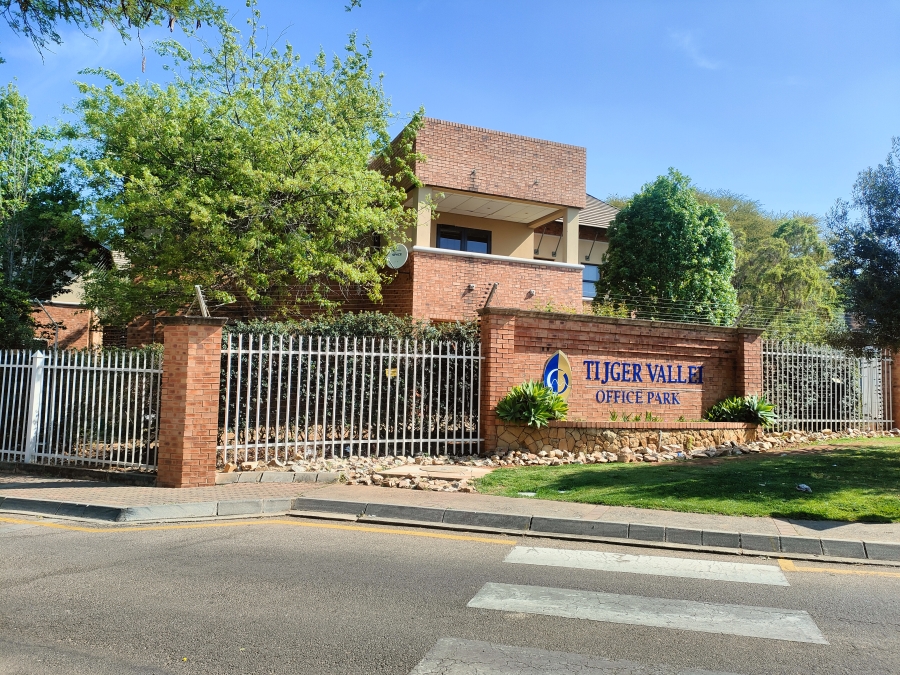 Commercial Property for Sale in Silver Lakes Gauteng