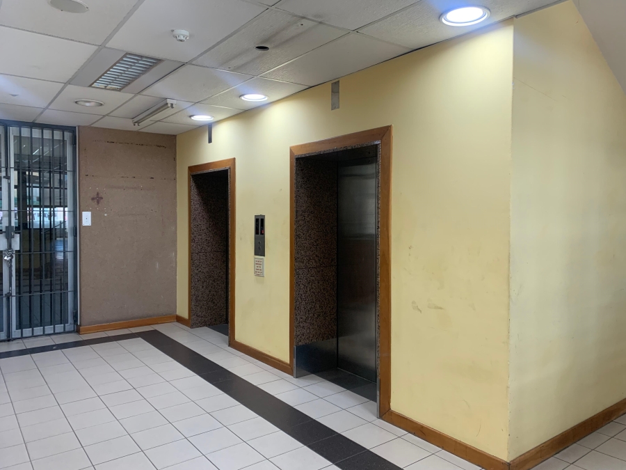 To Let commercial Property for Rent in Doornfontein Gauteng