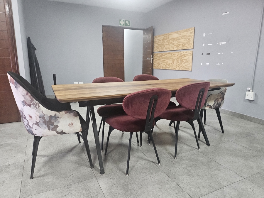 To Let commercial Property for Rent in Knoppieslaagte Gauteng