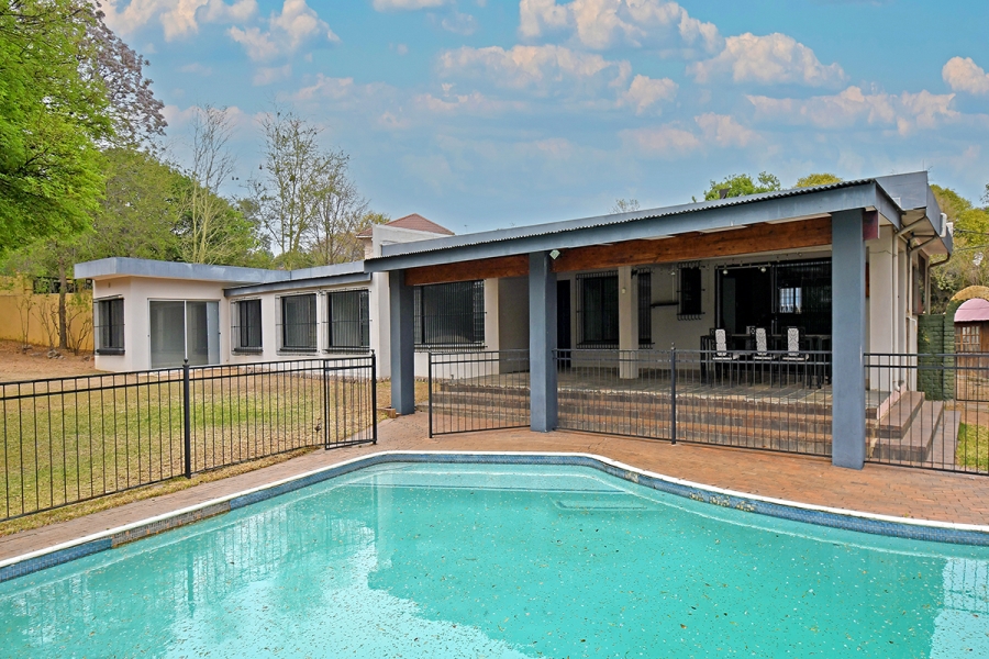 4 Bedroom Property for Sale in Bryanston Gauteng