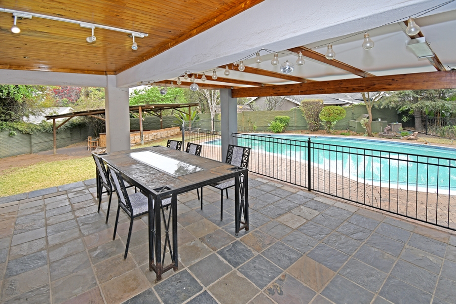 4 Bedroom Property for Sale in Bryanston Gauteng