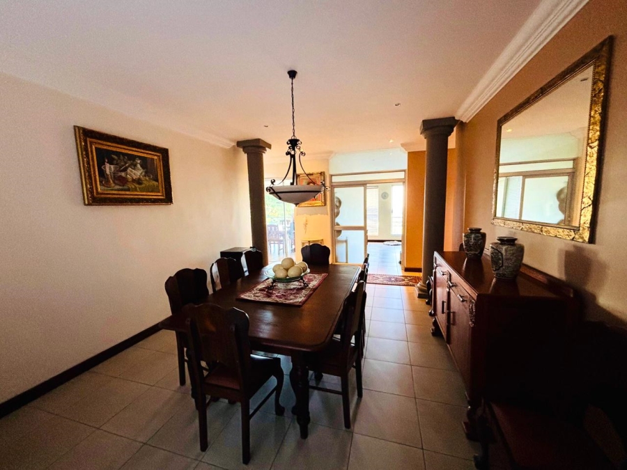 8 Bedroom Property for Sale in Poortview Gauteng