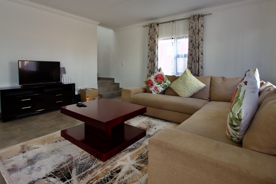 3 Bedroom Property for Sale in Rua Vista Gauteng