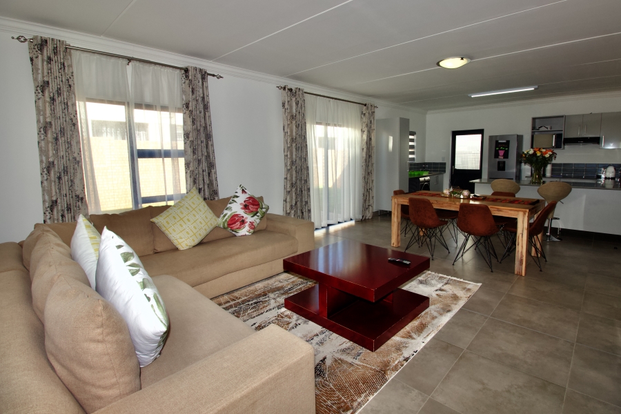 3 Bedroom Property for Sale in Rua Vista Gauteng