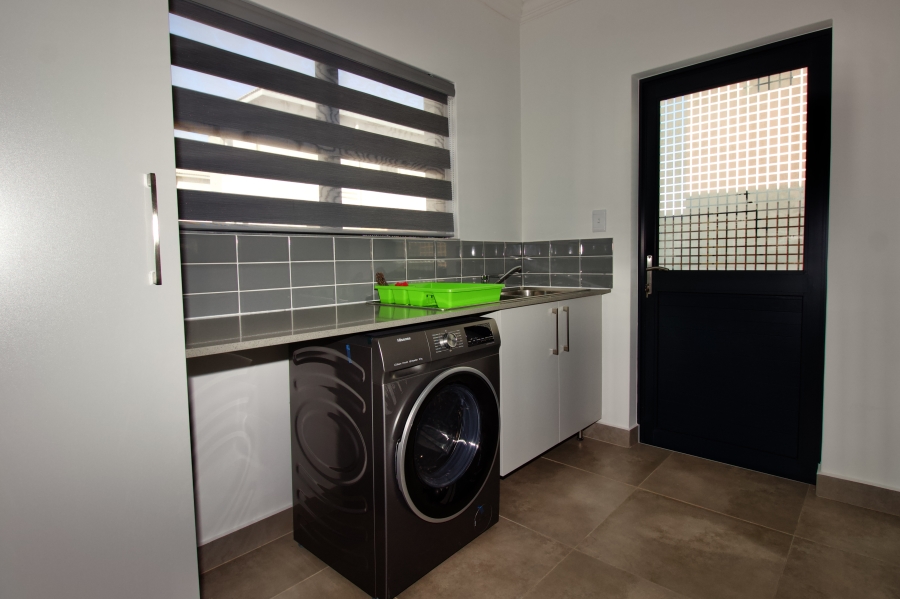 3 Bedroom Property for Sale in Rua Vista Gauteng