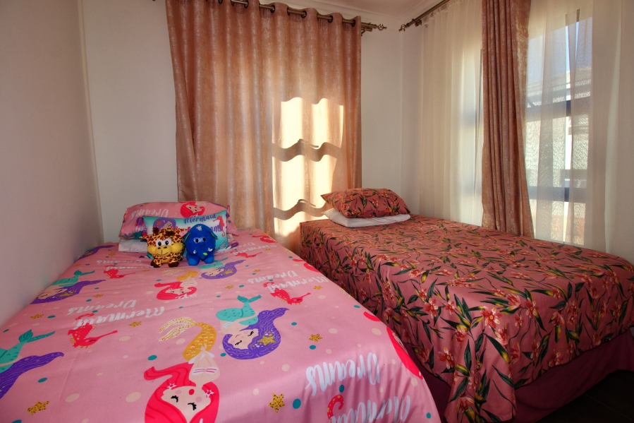 3 Bedroom Property for Sale in Rua Vista Gauteng