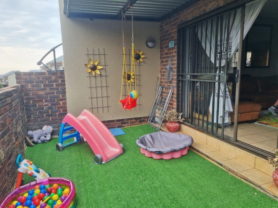 2 Bedroom Property for Sale in Sugar Bush Estate Gauteng