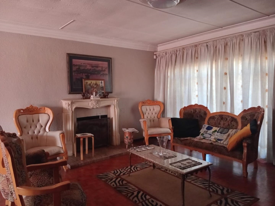 4 Bedroom Property for Sale in Leondale Gauteng