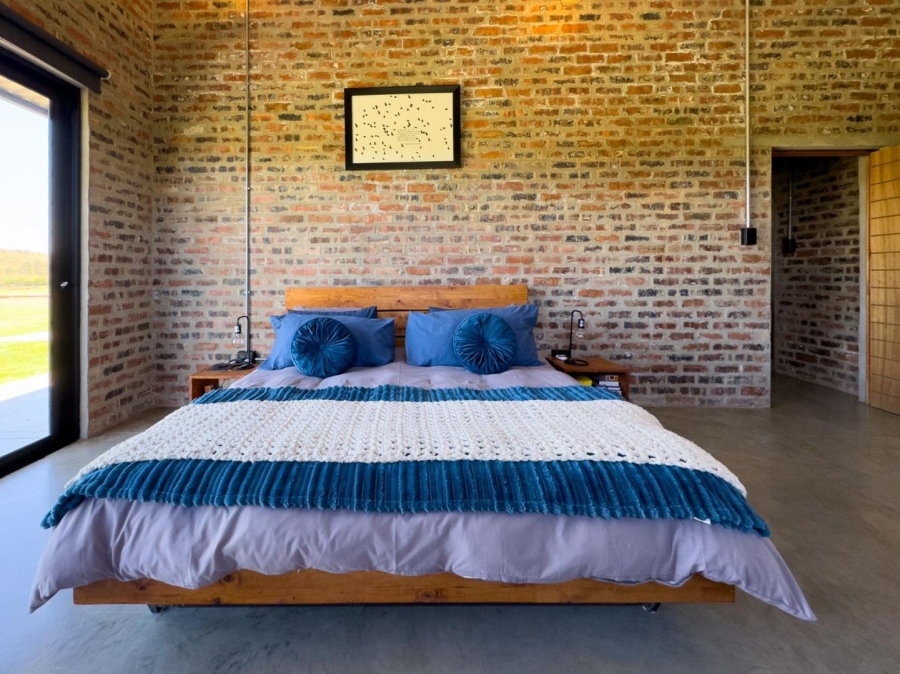 5 Bedroom Property for Sale in Blue Saddle Ranches Gauteng