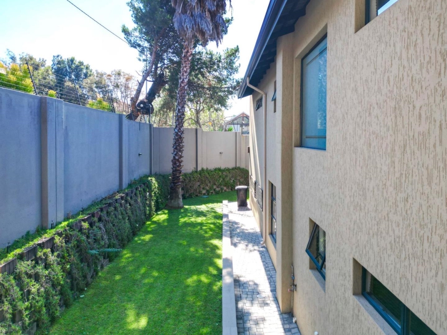 4 Bedroom Property for Sale in Edenburg Gauteng
