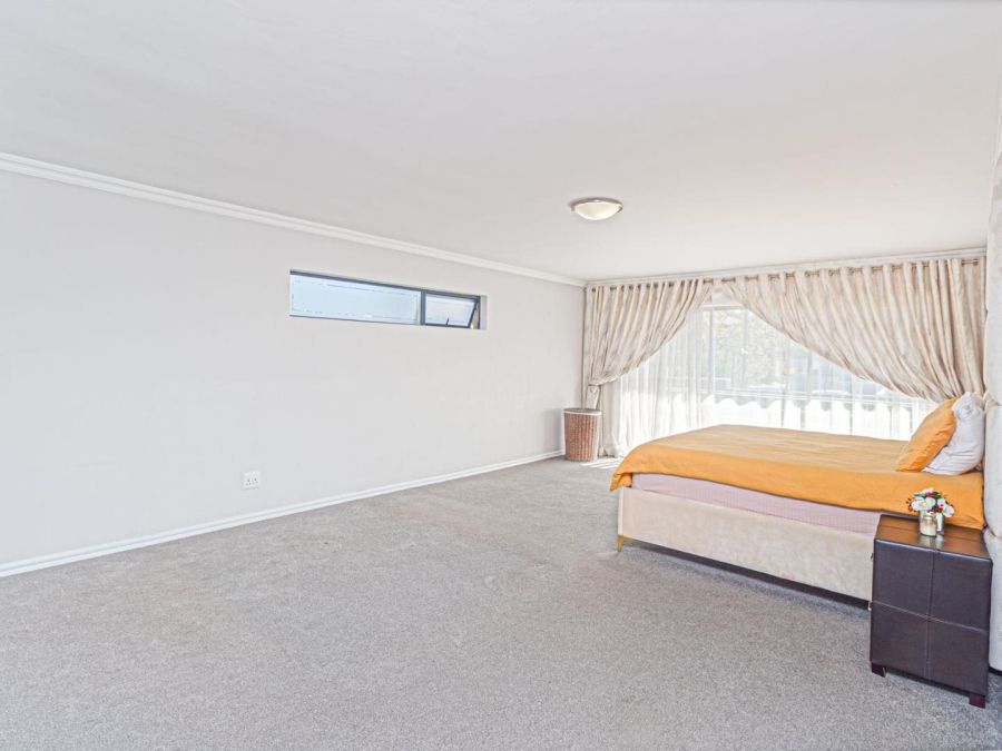 4 Bedroom Property for Sale in Edenburg Gauteng